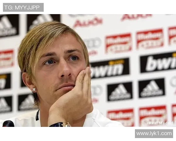 足球明星佩戴指环背后的意义与时尚潮流揭秘